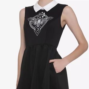 Hot topic Deaths head moth collared dress size med with pockets